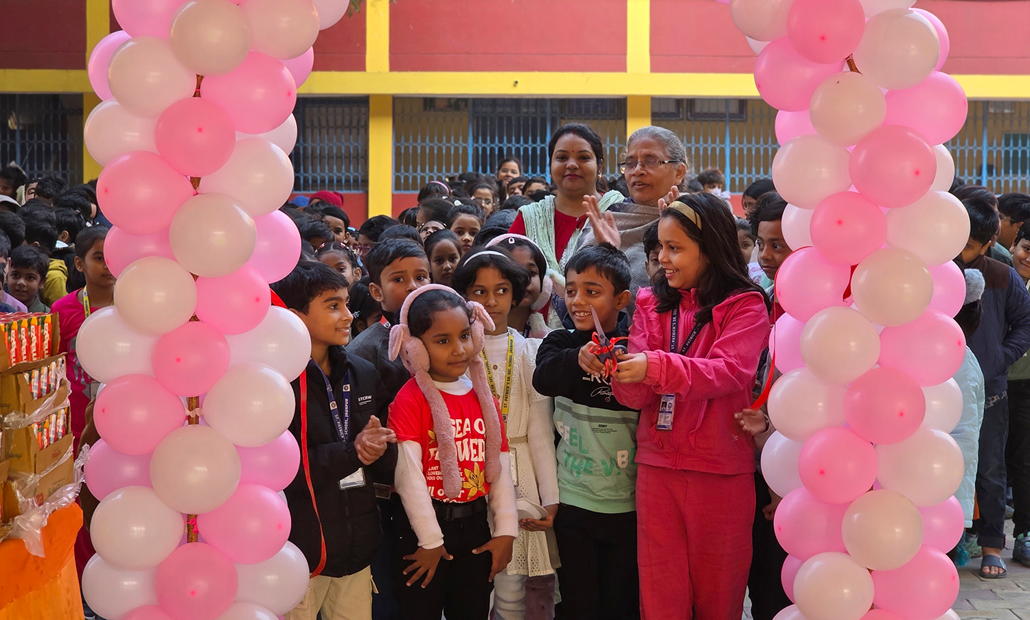 Exciting Campus Picnic Brings Smiles to Classes I to III