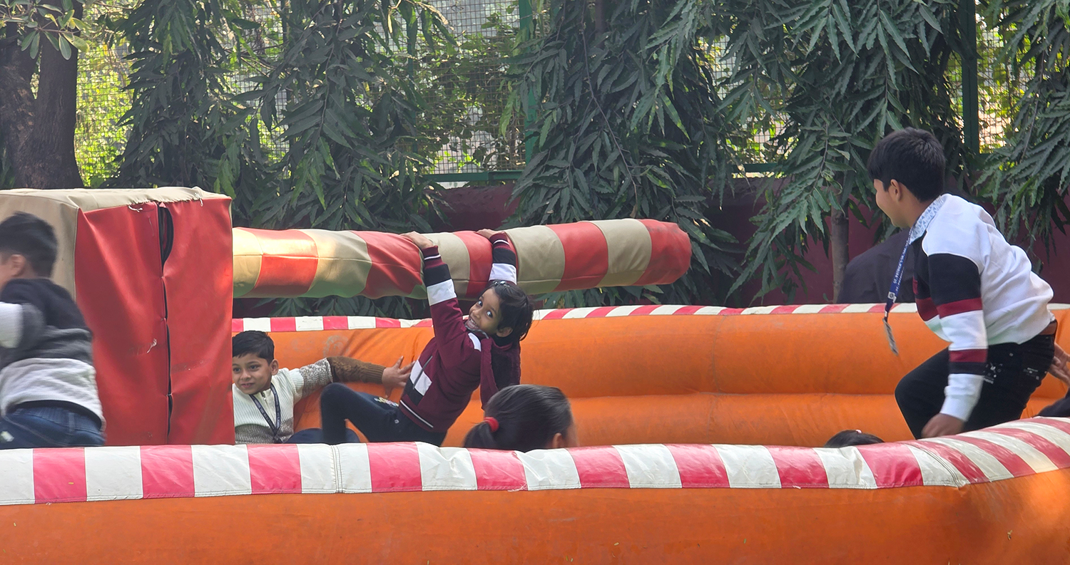 Exciting Campus Picnic Brings Smiles to Classes I to III