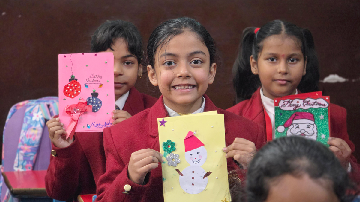 Joyful Christmas Coloring Activity for Young Learners