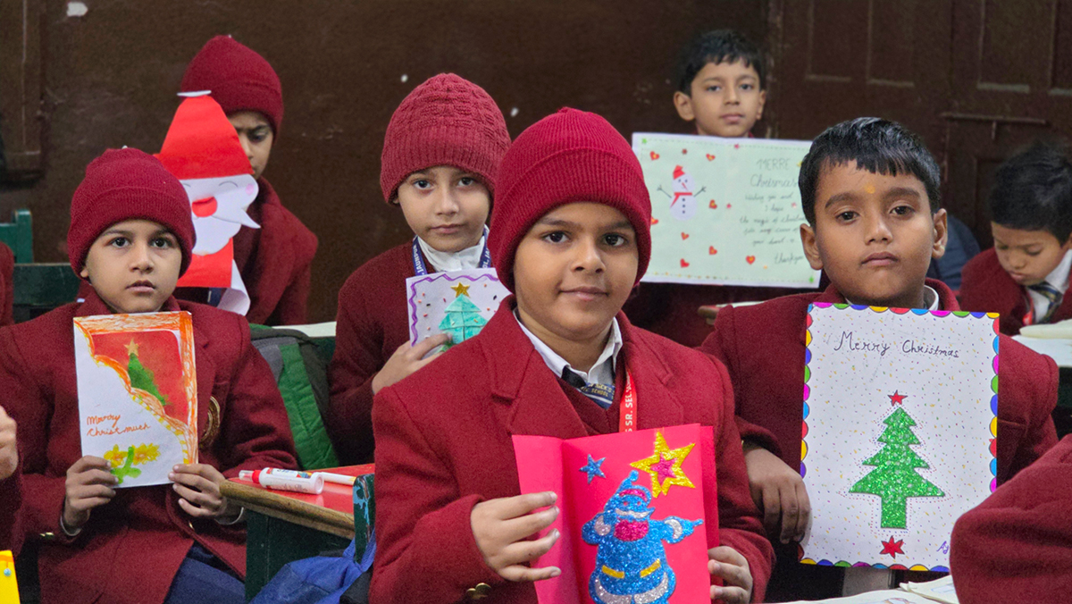 Joyful Christmas Coloring Activity for Young Learners