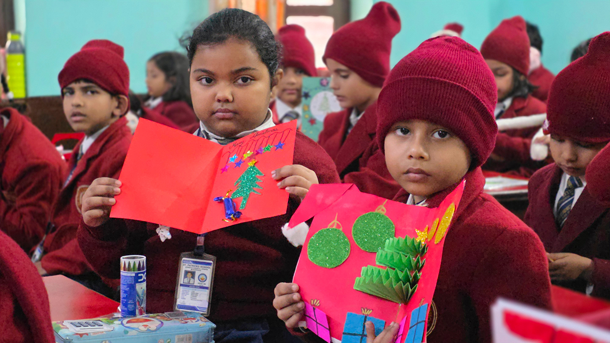 Joyful Christmas Coloring Activity for Young Learners