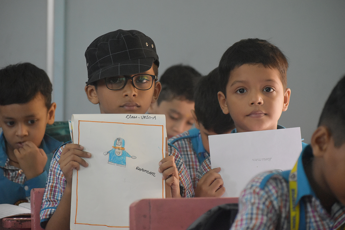 Young talents with Colourful Expressions