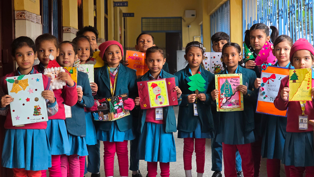 Festive Art Activity on Christmas Theme